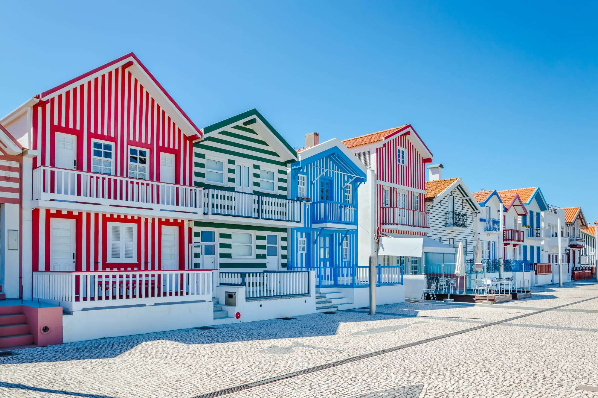 Living in Aveiro - Costa Nova houses
