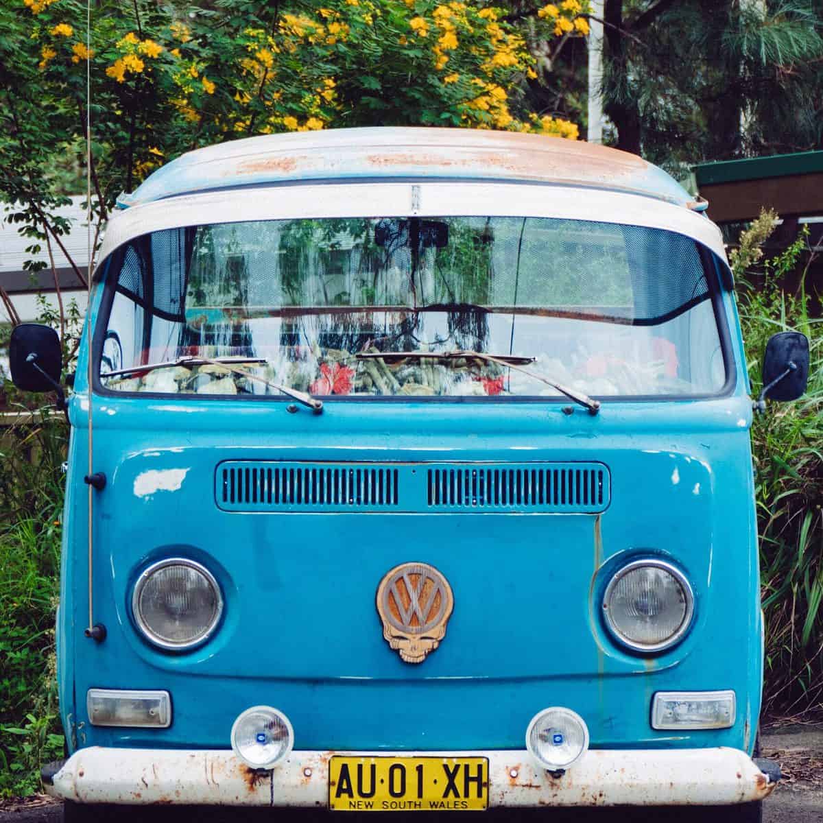 Old VW mini bus
