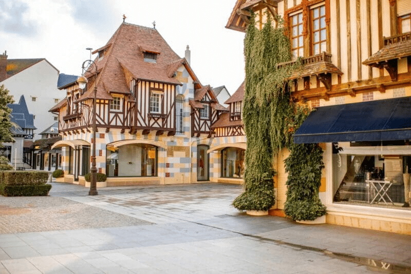 Deauville is known for its grand casino, golf courses, horse races, American Film Festival, and its wide, sandy beach.