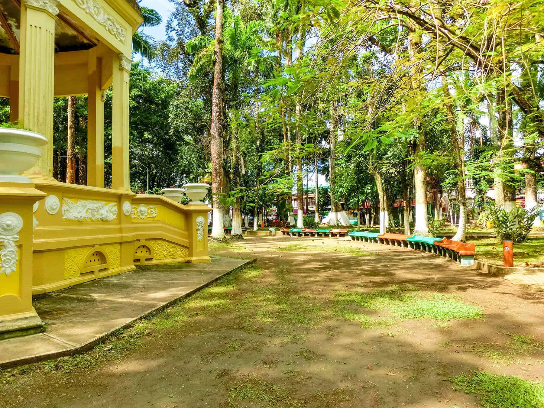 Best places to live in Costa Rica - Puerto Limon