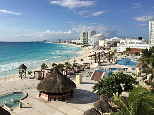 What It's Like Living In Cancun, Mexico, For Expat Retirees